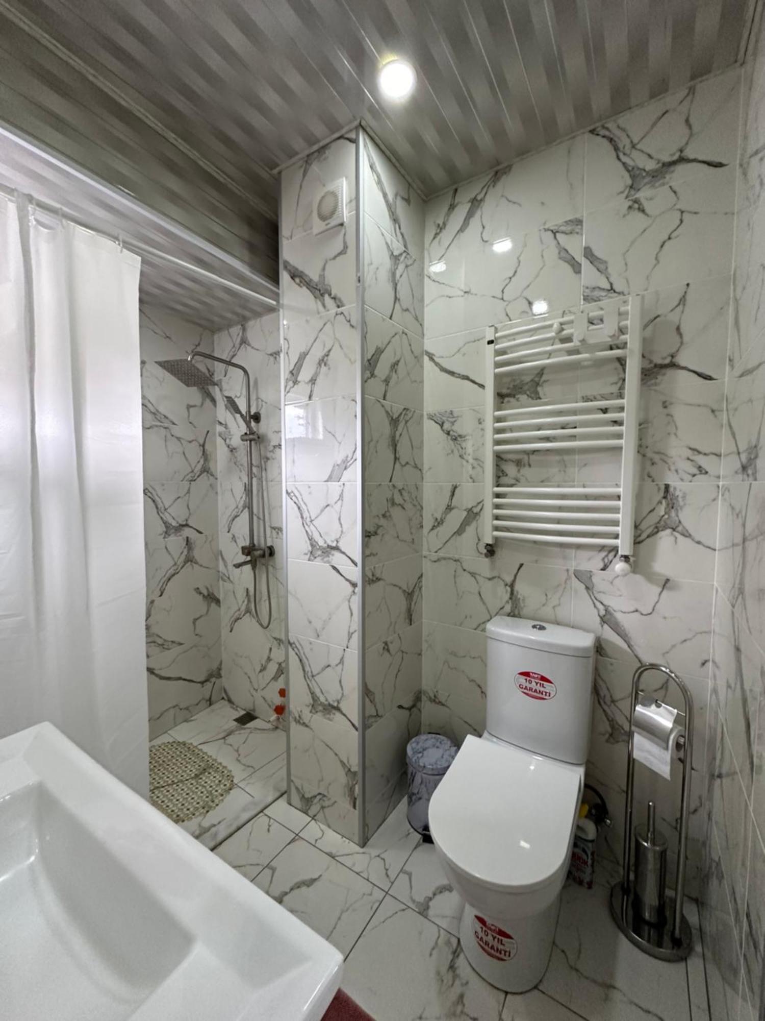 Rustaveli Apartment 113 クタイシ エクステリア 写真