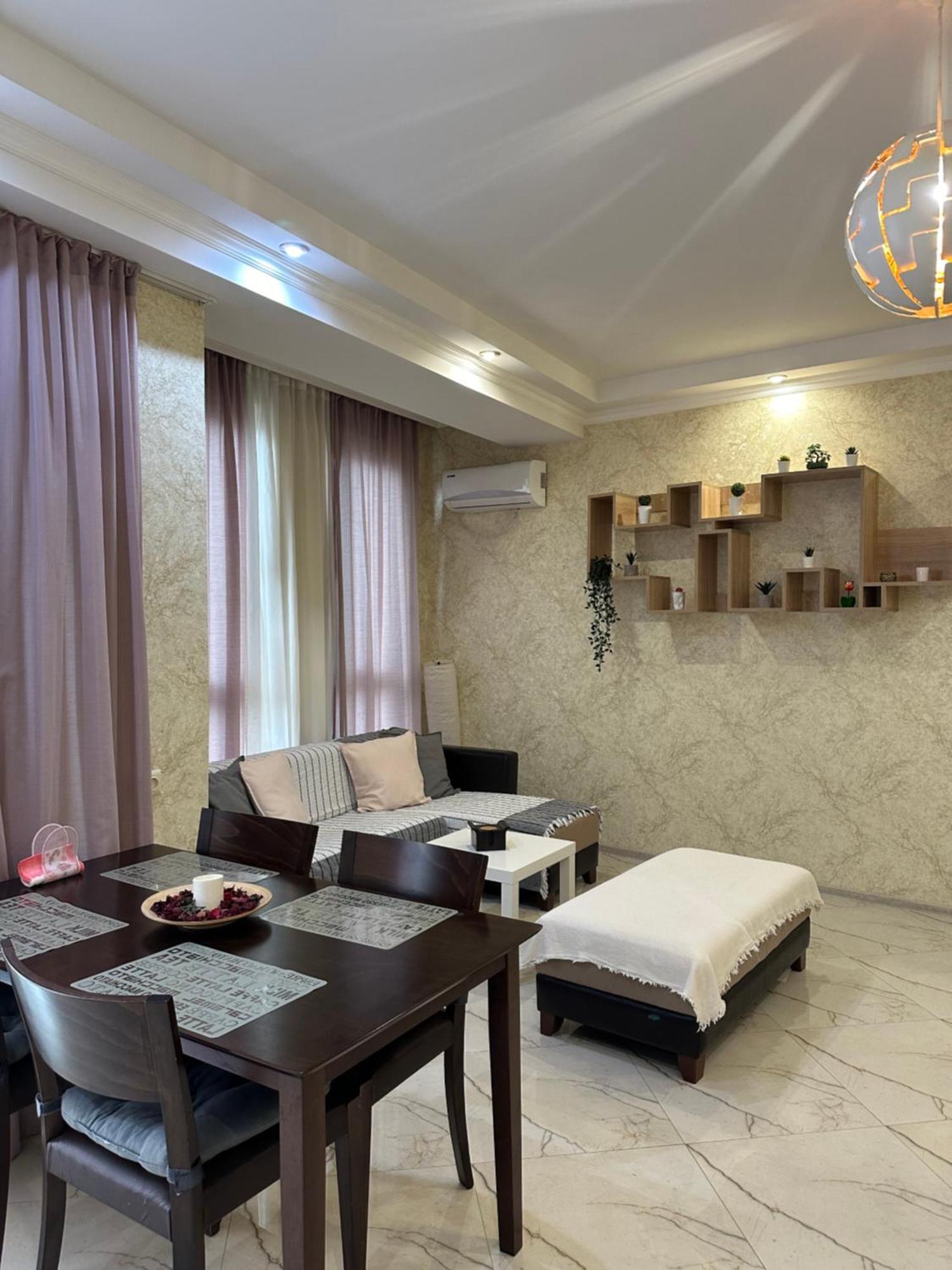 Rustaveli Apartment 113 クタイシ エクステリア 写真