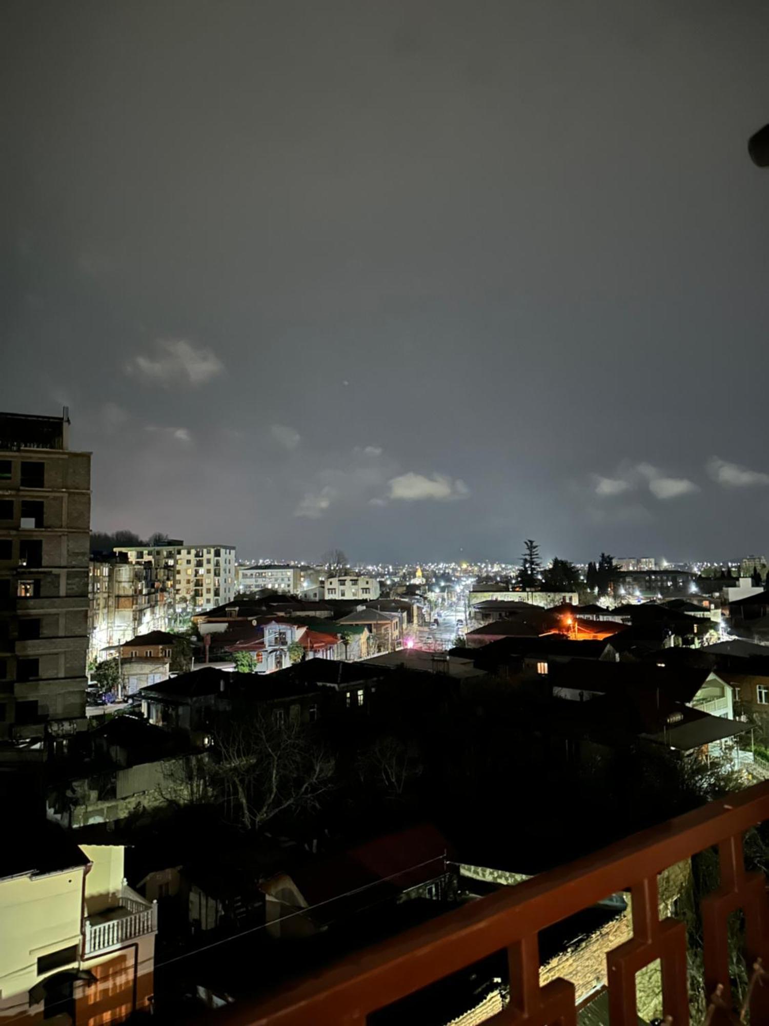 Rustaveli Apartment 113 クタイシ エクステリア 写真